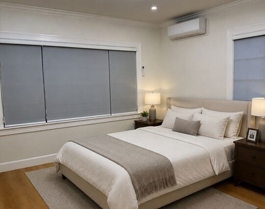 2810 Francis Avenue - Photo Thumbnail 3