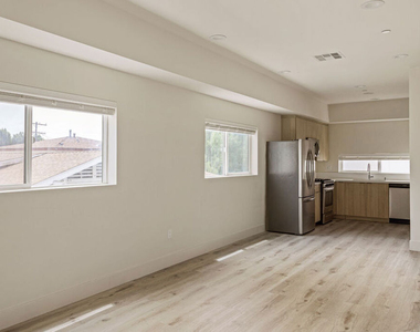 5456 1/2 Barton Avenue - Photo Thumbnail 3