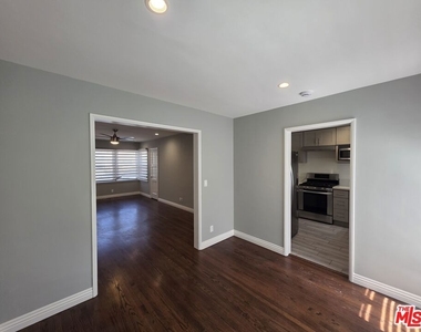 102 Gaviota Avenue - Photo Thumbnail 18