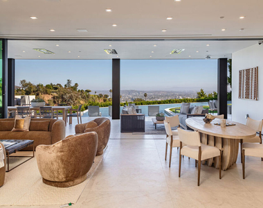 9364 Beverly Crest Drive - Photo Thumbnail 18