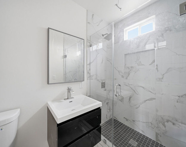 3020 W 12th Street - Photo Thumbnail 6