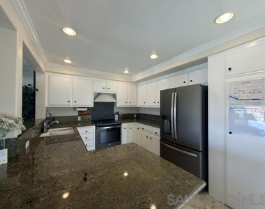 92 Antigua - Photo Thumbnail 7