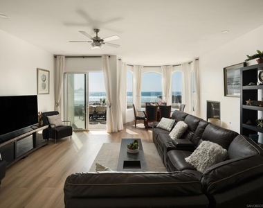 806 Ocean Ln - Photo Thumbnail 7