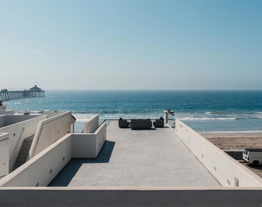 806 Ocean Ln - Photo Thumbnail 3