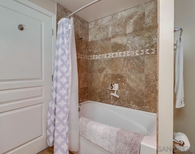 555 Front St - Photo Thumbnail 27