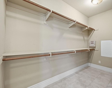 6190 Valerian Vista Place - Photo Thumbnail 18
