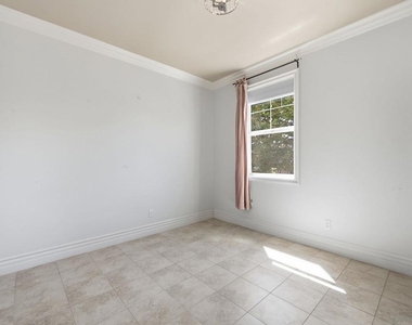 6190 Valerian Vista Place - Photo Thumbnail 12