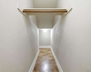 6190 Valerian Vista Place - Photo Thumbnail 23