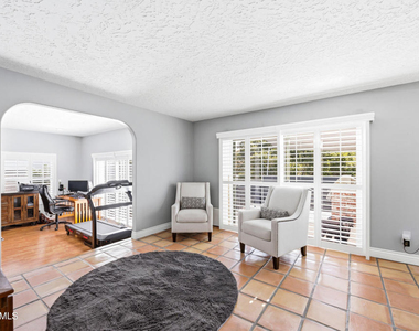 1314 Gonzales Road - Photo Thumbnail 17