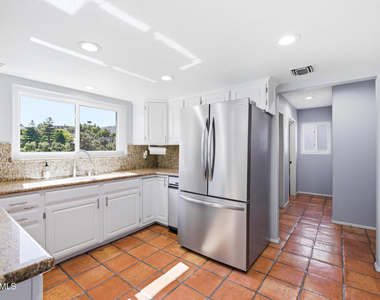 1314 Gonzales Road - Photo Thumbnail 10