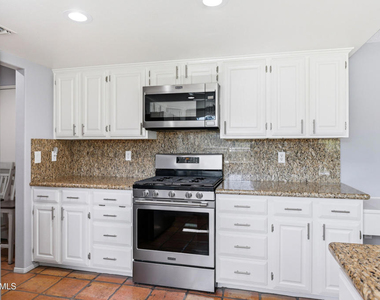 1314 Gonzales Road - Photo Thumbnail 13