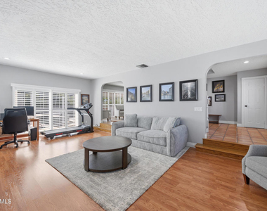 1314 Gonzales Road - Photo Thumbnail 5