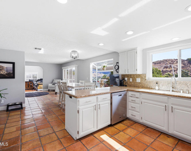 1314 Gonzales Road - Photo Thumbnail 15