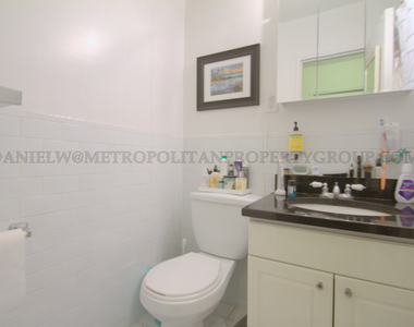 East 35th Street - Photo Thumbnail 4