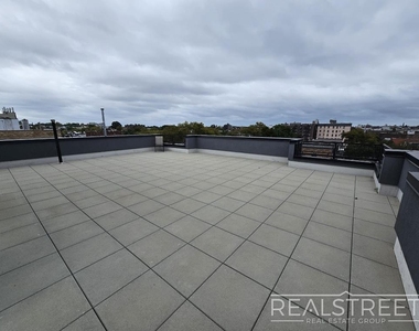2801 Tilden Avenue - Photo Thumbnail 11