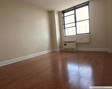 3333 Broadway - Photo Thumbnail 10