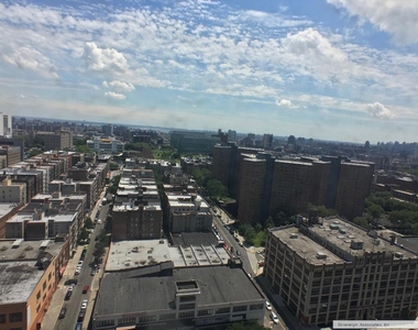 3333 Broadway - Photo Thumbnail 15