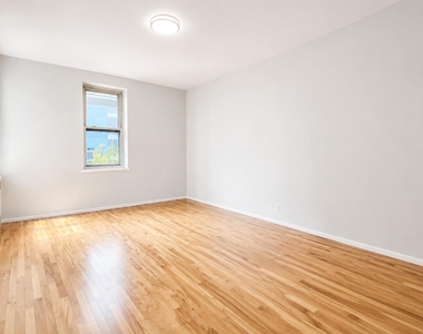 500 Kappock Street - Photo Thumbnail 5