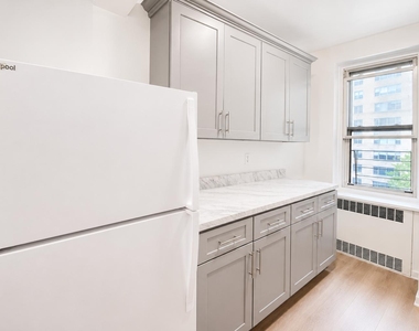 500 Kappock Street - Photo Thumbnail 11