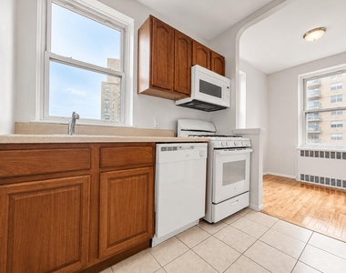 500 Kappock Street - Photo Thumbnail 5