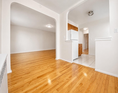 500 Kappock Street - Photo Thumbnail 7