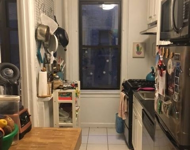 West 55th Street - Photo Thumbnail 3