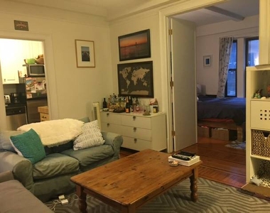 West 55th Street - Photo Thumbnail 5