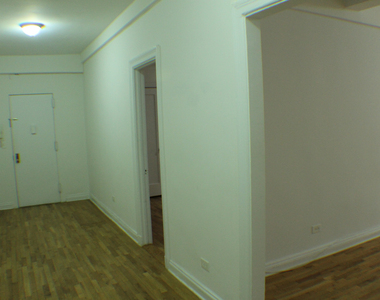 West 55th Street - Photo Thumbnail 7