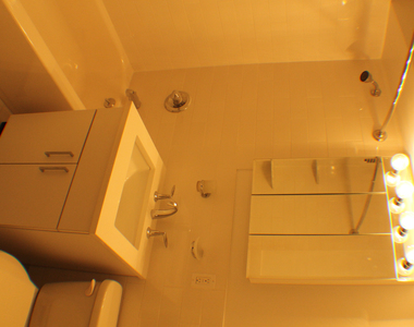 East 56th Street - Photo Thumbnail 4
