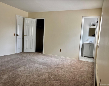 17 Alex Lane - Photo Thumbnail 17