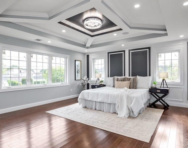 161 Division Avenue - Photo Thumbnail 5