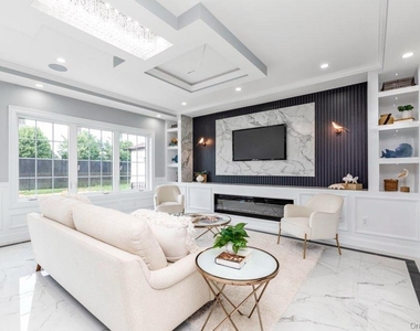 161 Division Avenue - Photo Thumbnail 2