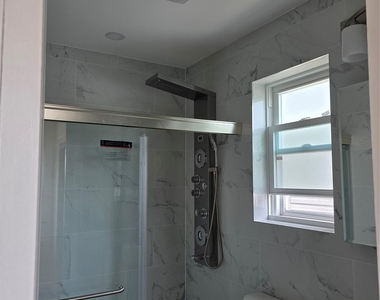 9112 Park Lane S - Photo Thumbnail 7