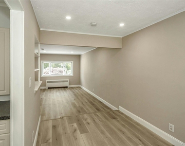 83 Knickerbocker Road - Photo Thumbnail 9