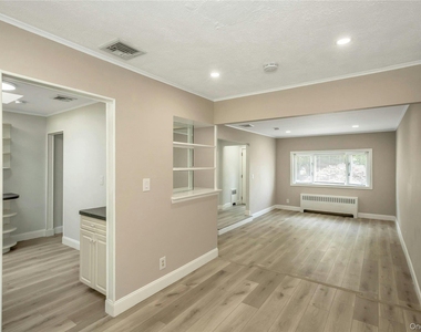 83 Knickerbocker Road - Photo Thumbnail 8