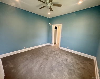 42 Bella Vista Avenue - Photo Thumbnail 8