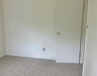 28 Warner Lane - Photo Thumbnail 4