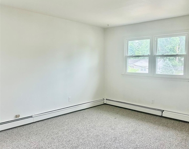 28 Warner Lane - Photo Thumbnail 6