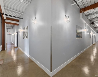 189 N Main Street - Photo Thumbnail 7