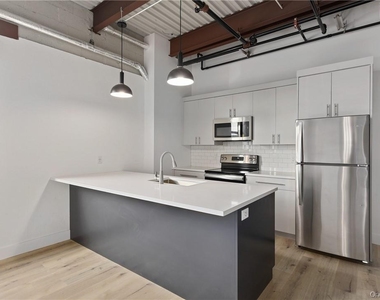 189 N Main Street - Photo Thumbnail 2