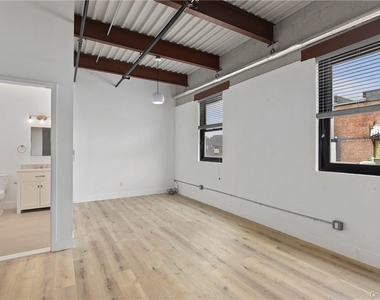 189 N Main Street - Photo Thumbnail 3