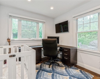 338 Palmer Avenue - Photo Thumbnail 15