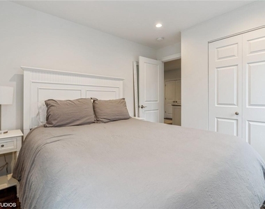 338 Palmer Avenue - Photo Thumbnail 11