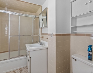 50 Highland Avenue - Photo Thumbnail 12