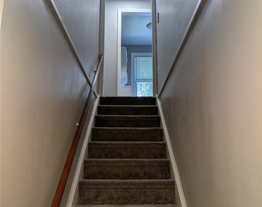 394 Riley Road - Photo Thumbnail 11