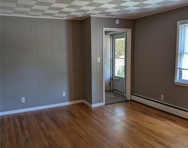 394 Riley Road - Photo Thumbnail 5