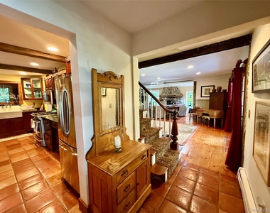 718 River Road - Photo Thumbnail 1