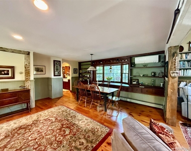 718 River Road - Photo Thumbnail 8