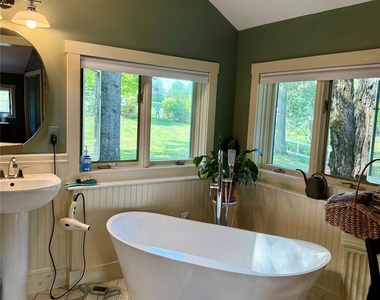 718 River Road - Photo Thumbnail 18