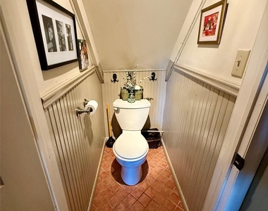718 River Road - Photo Thumbnail 12
